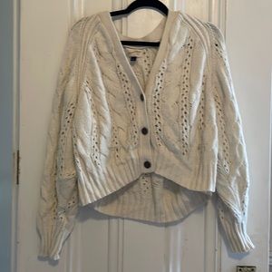 Universal Thread Women’s Cream Cardigan with buttons GUC Size L